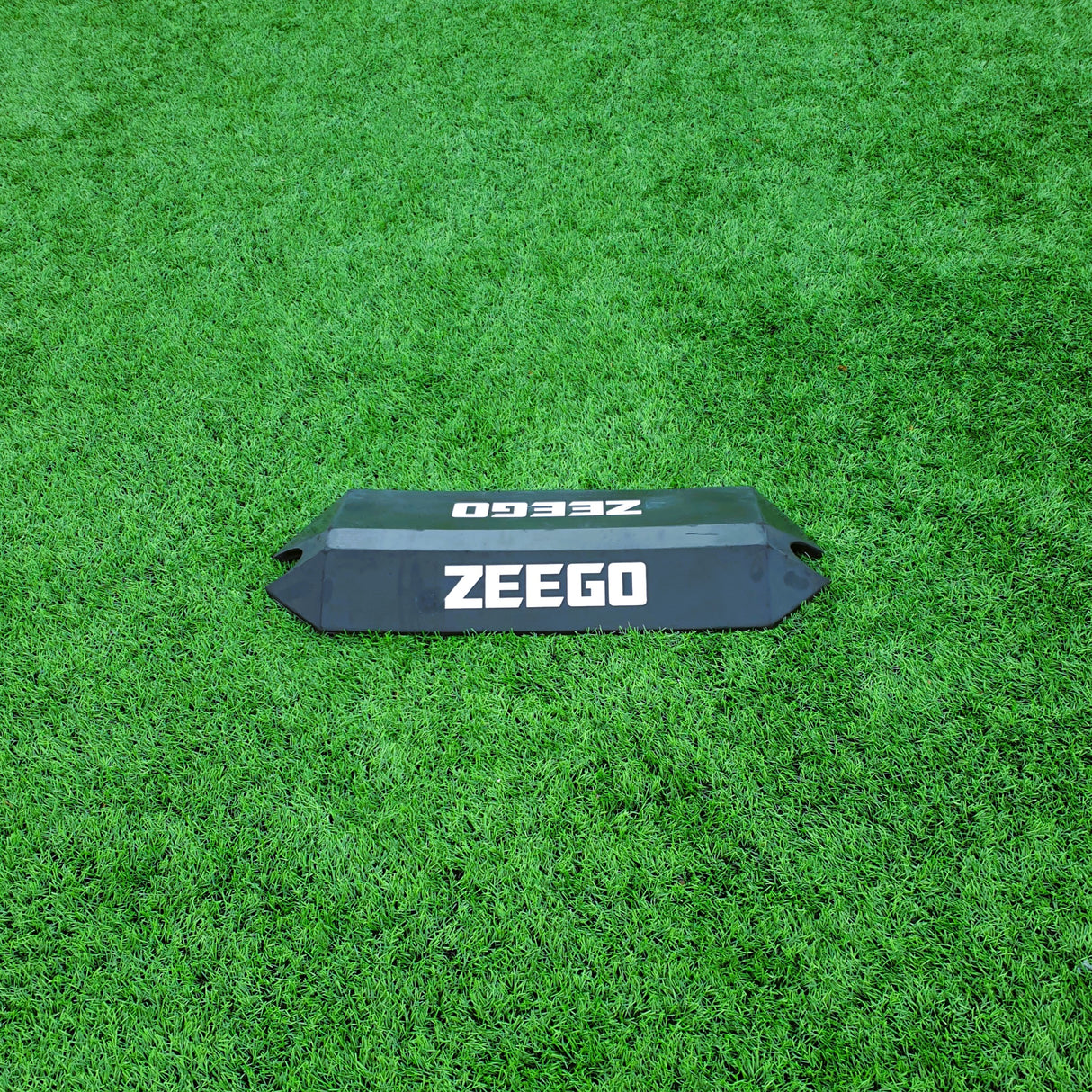 GOALKEEPER DEFLECT RAMP