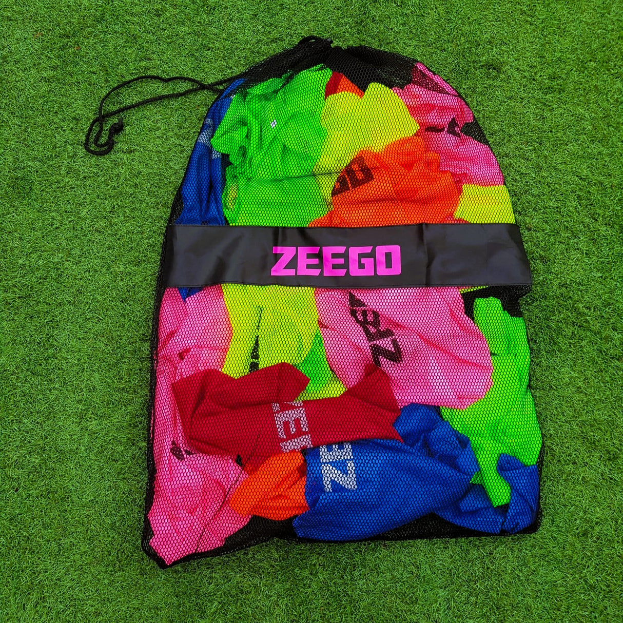 ZEEGO FOOTBALL TRAINING BIB BAG