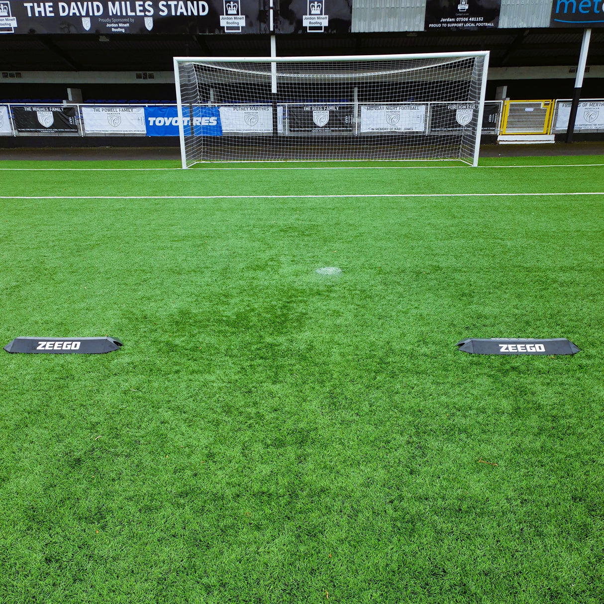 GOALKEEPER DEFLECT RAMP